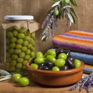 Salamura Zeytin Lezzetli ve Sağlıklı Bir Hazırlama Yöntemi