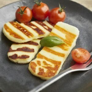 Kıbrıs'ın Lezzeti: Halloumi (Helim)Peyniri