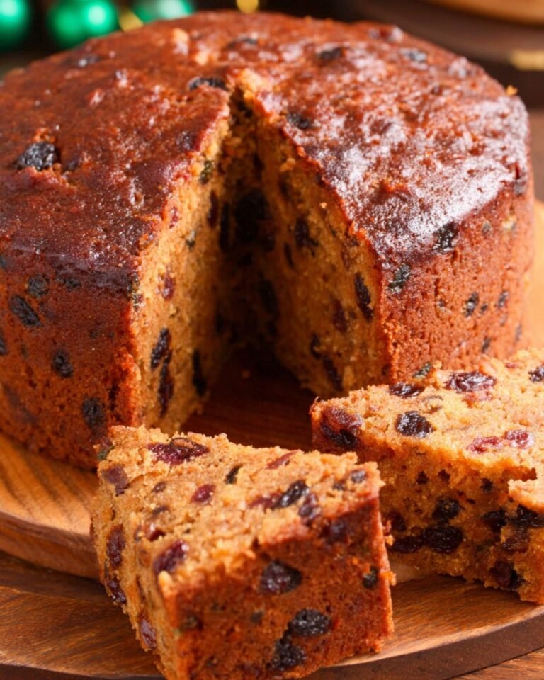 Pan de Pascua: Şili’nin Yılbaşı Sofralarını Isıtan Baharatlı Kek