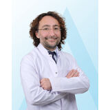 Doç. Dr. Emrah Erdal, Acıbadem Üniversitesi Atakent Hastanesi